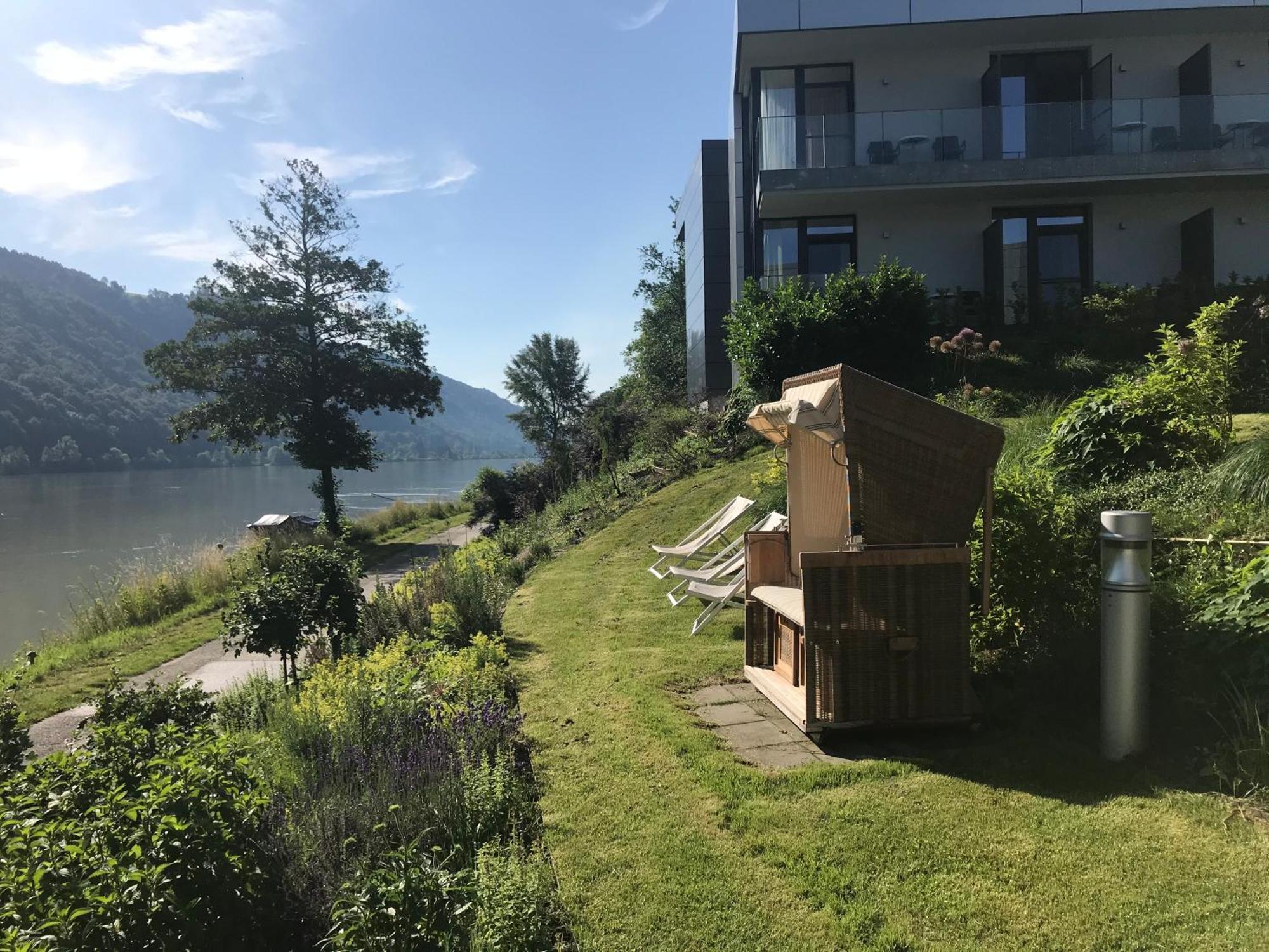 Wesenufer Hotel & Seminarkultur An Der Donau Екстер'єр фото
